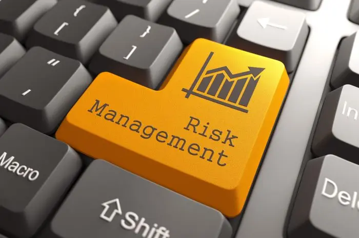 Effective Tips for Managing Risk in Trading